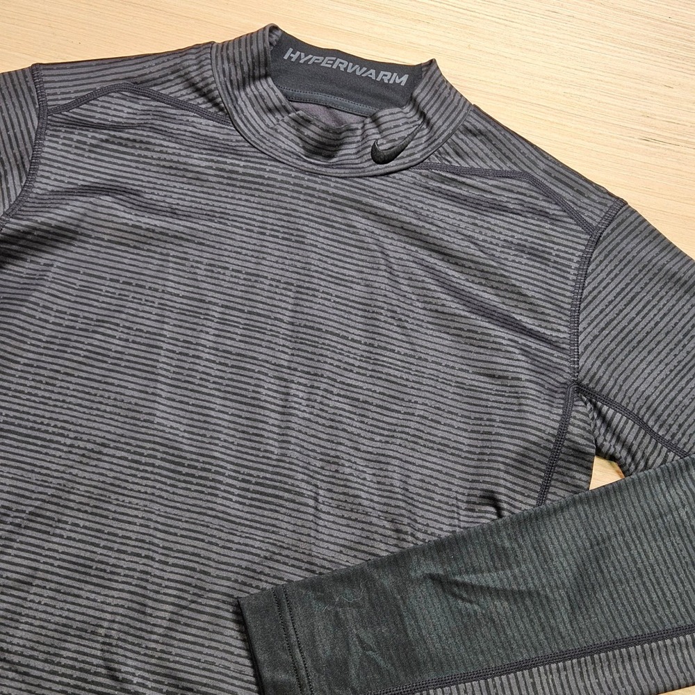 Nike Pro Combat Compression Shirt Men M Black Hyperwarm Dri-Fit 677637-060